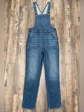 Madewell High Rise Straight leg Blue Denim Overalls Medium